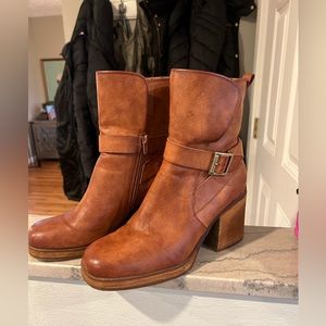KORKS Boots cognac size 10
